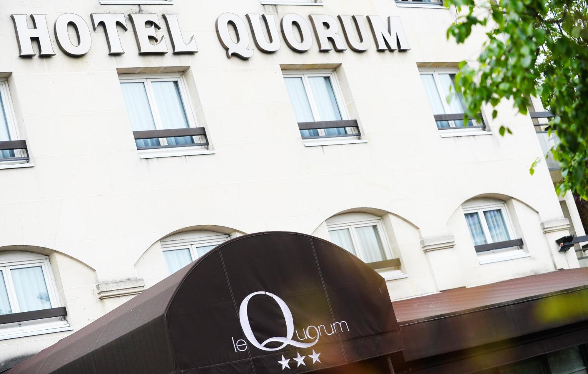 Hotel Quorum Saint-Cloud Exterior photo